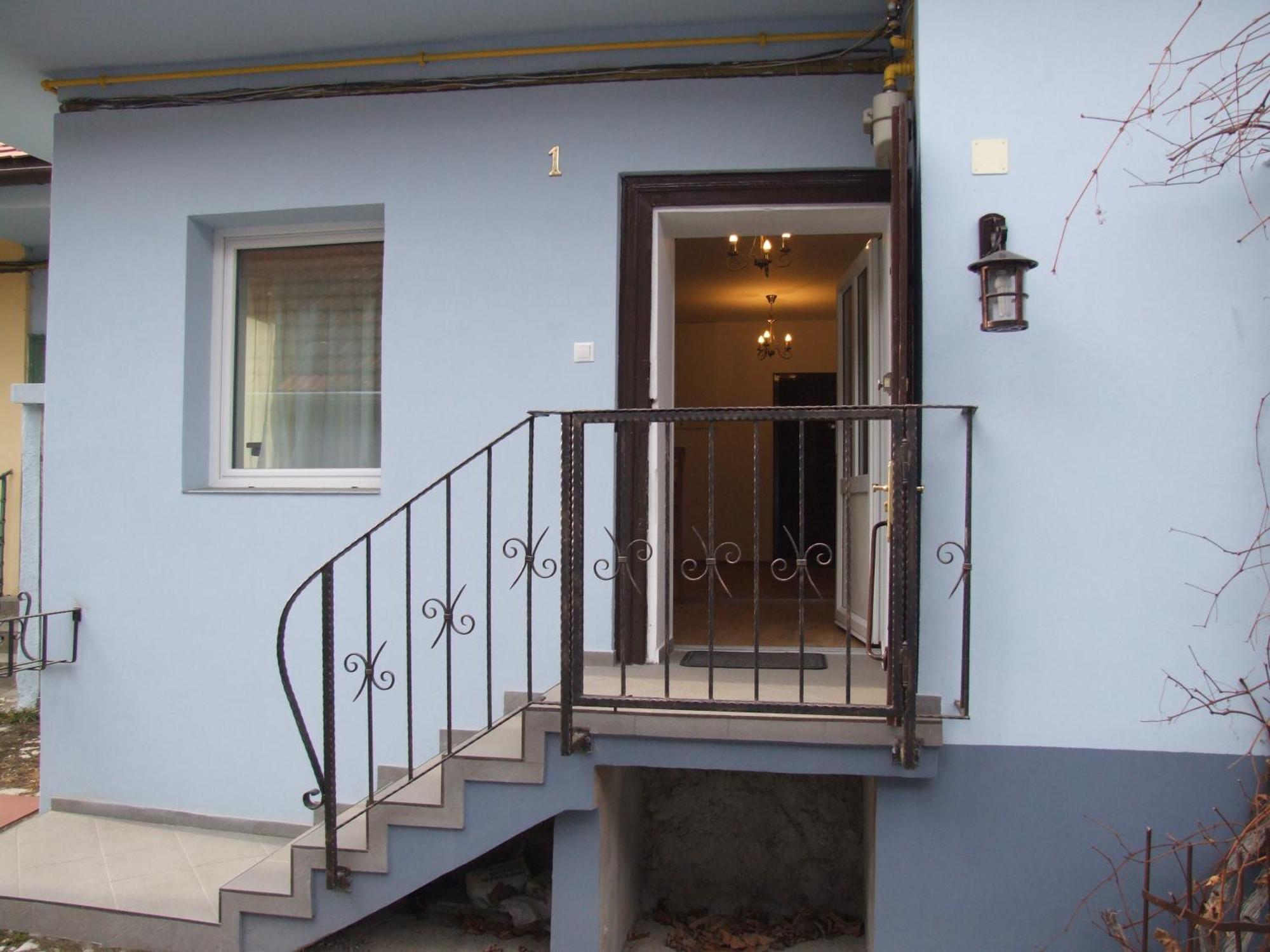 Blue House 호텔 브라쇼브 외부 사진
